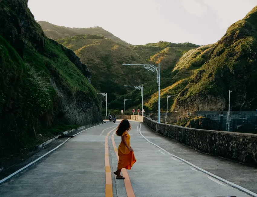 ICE Agents Mobilized to U.S. Airports Amid DHS Shutdown Chaos placeholder image